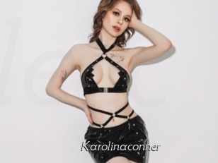 karolinaconner Le Scandale