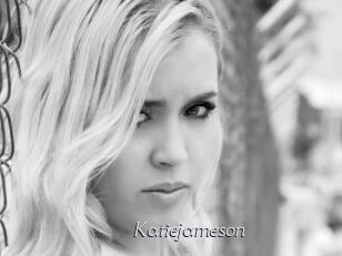 katiejameson Le Scandale
