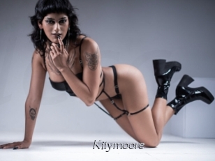 kitymoore Le Scandale