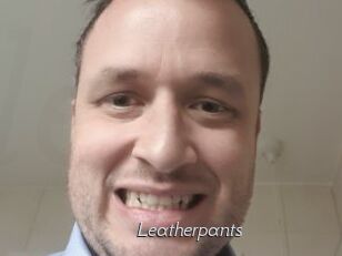 Leatherpants