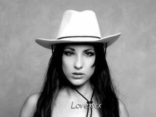 Lovexxx Le Scandale