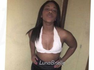 Luna_Brielle