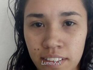 LunaXX Le Scandale