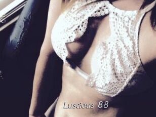 Luscious_88 Le Scandale