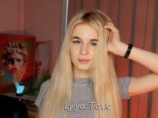 Lylya_Toxic