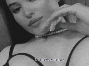 lauravalentin Le Scandale