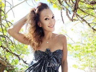 liara Le Scandale