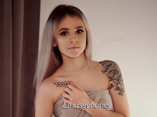 Lindseyhoney