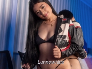 lunnawhitte Le Scandale