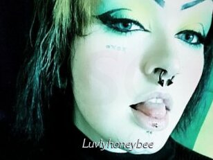 Luvlyhoneybee