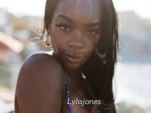 lylajones Le Scandale