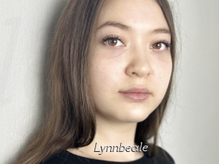 lynnbeale Le Scandale