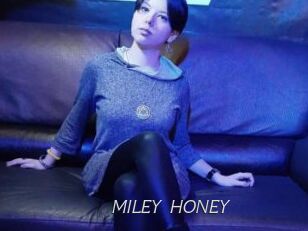 MILEY_HONEY