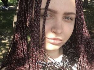 Maya_BigTits