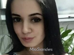 MiaSsanders