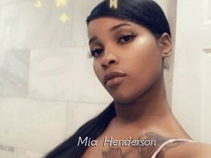 Mia_Henderson