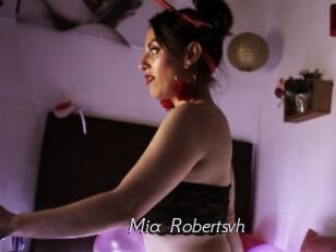Mia_Robertsvh