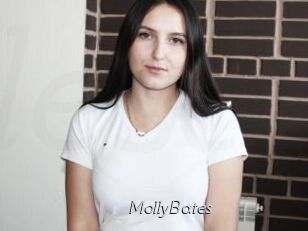 MollyBates Le Scandale