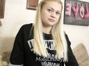 MollyLindsey Le Scandale