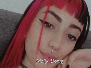 Molly_Bonny