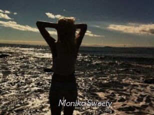 MonikaSweety