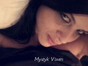 Mystyk_Vixen