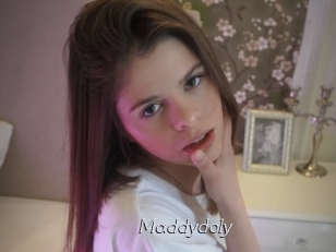 maddydoly Le Scandale