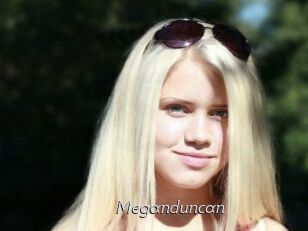 meganduncan Le Scandale