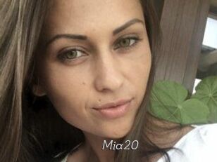 mia20 Le Scandale