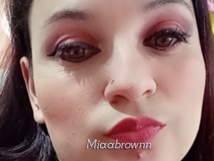 Miaabrownn