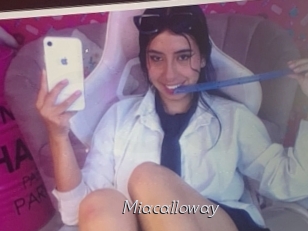 miacalloway Le Scandale