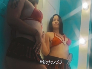 Miafox33
