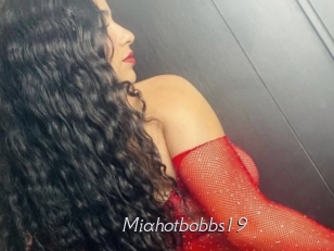 Miahotbobbs19