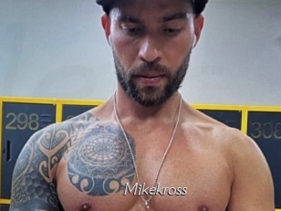 mikekross Le Scandale