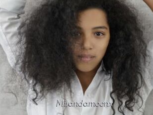 Mirandamoonx