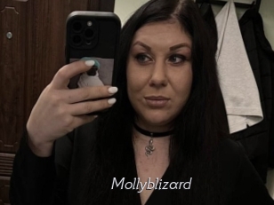 mollyblizard Le Scandale