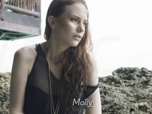 Mollyy