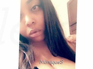 MoniiqueS