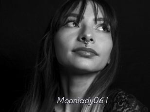 moonlady061 Le Scandale