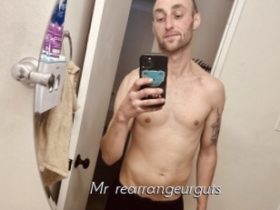 mr_rearrangeurguts Le Scandale