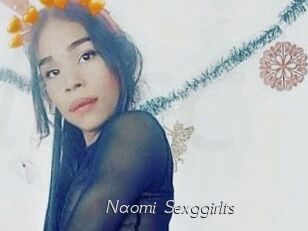 Naomi_Sexggirlts