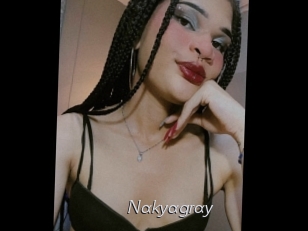 nakyagray Le Scandale