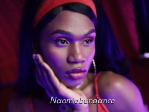 naomiabundance Le Scandale