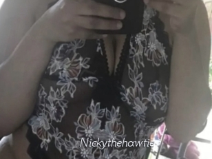 Nickythehawtie