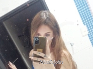 nicolldollts Le Scandale