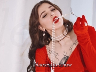 noreencranshaw Le Scandale