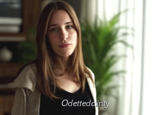 odettedainty Le Scandale