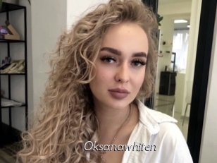 oksanawhiten Le Scandale