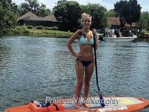 PrincessNikkiNaughty Le Scandale