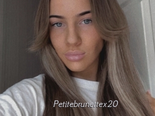 Petitebrunettex20